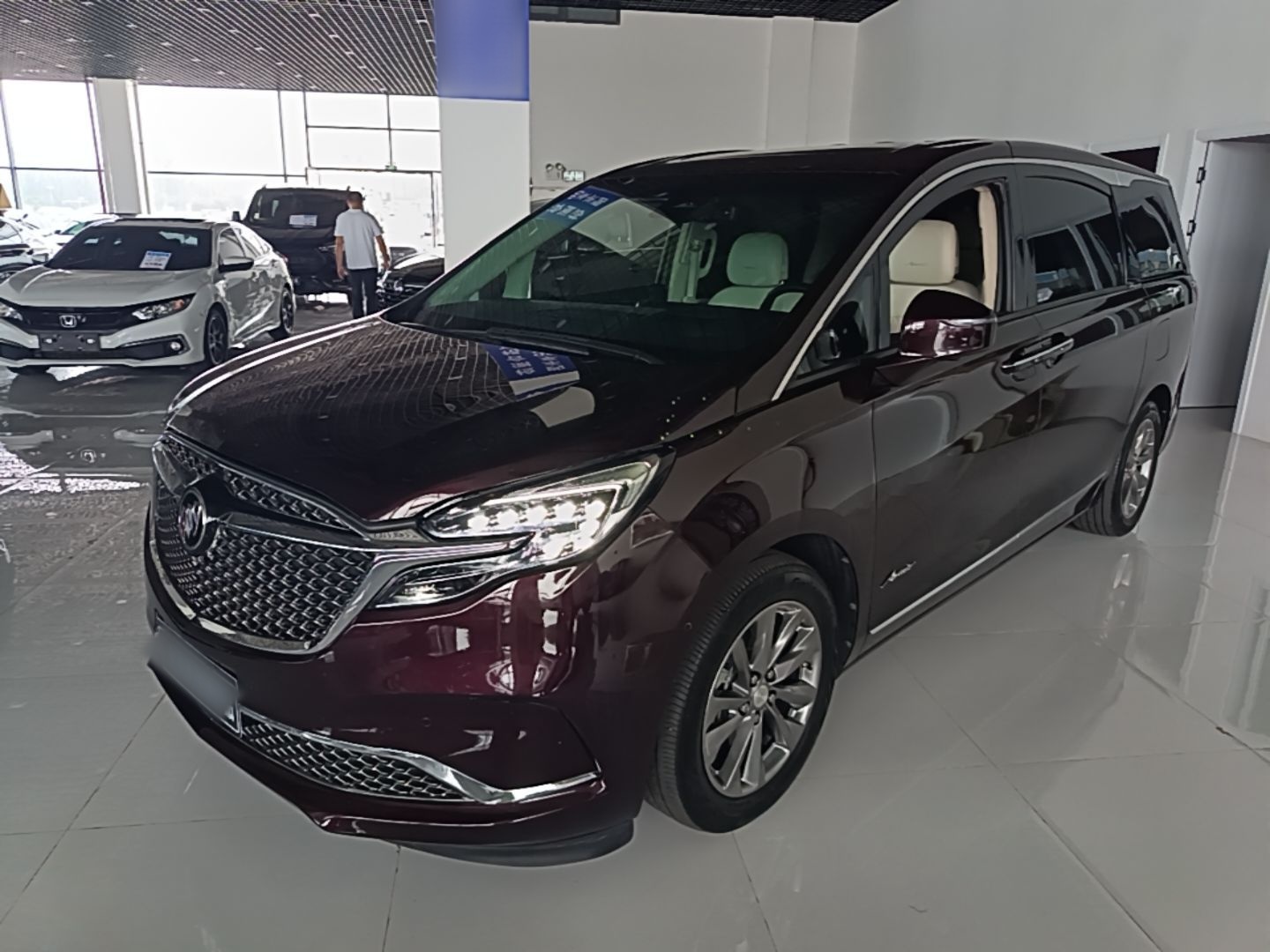 2020款 别克GL8 Avenir艾维亚 六座贤礼版图片
