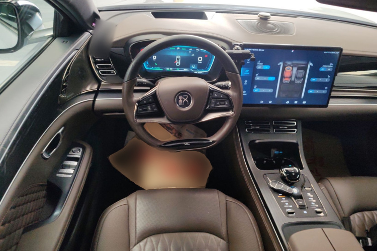 比亚迪 汉 2023款 EV 冠军版 715KM前驱旗舰型中控内饰13