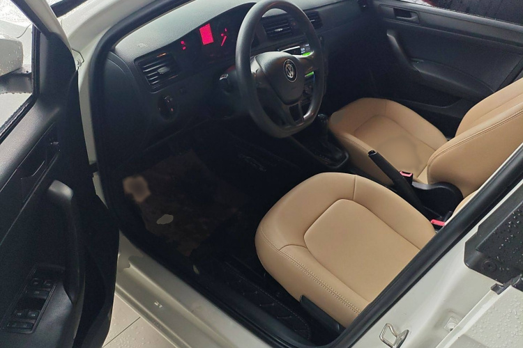 大众 桑塔纳 2016款 1.6L 自动风尚版中控内饰20