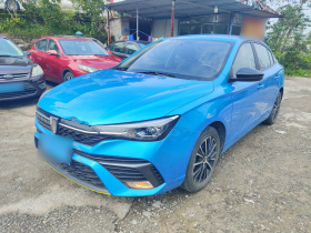 荣威i5 2021款 1.5L 手动铂金版