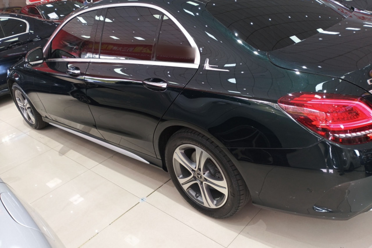 奔驰C级 2021款 C 260 L 运动版车身外观6003