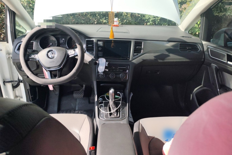 大众 高尔夫·嘉旅 2019款 280TSI 自动守望型 国VI中控内饰12