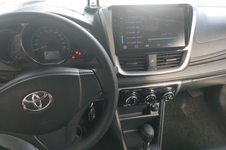 丰田 YARiS L 致炫 2019款 1.5E CVT魅动版 国VI中控内饰12