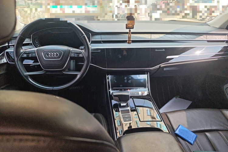 奥迪A8 2018款 A8L 55 TFSI quattro投放版精英型中控内饰12