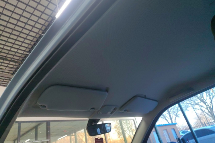 五菱汽车 宏光MINIEV 2022款 自在款 磷酸铁锂中控内饰22