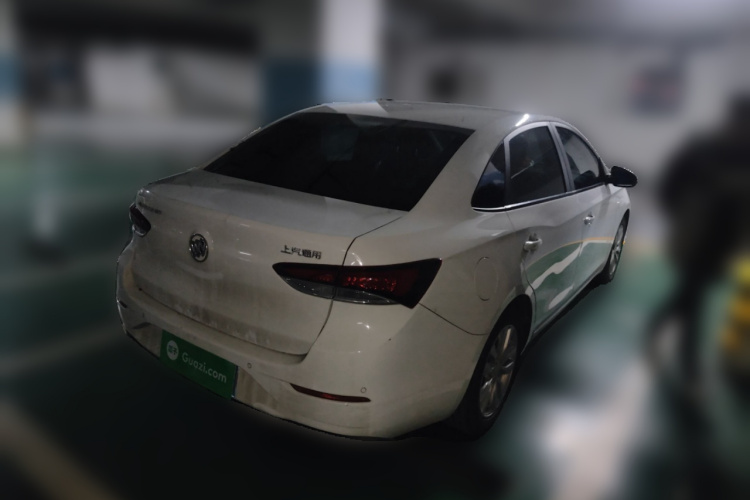 别克 英朗 2021款 改款 典范 1.5L 自动精英型车身外观7