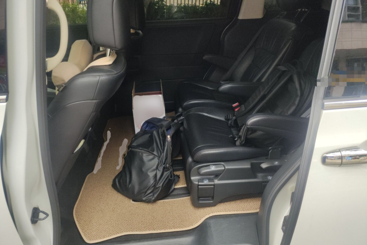 本田 奥德赛 2019款 2.0L 锐·尊享版中控内饰21