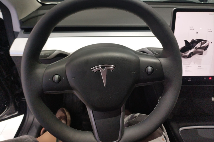 特斯拉 Model 3 2022款 后轮驱动版局部细节13