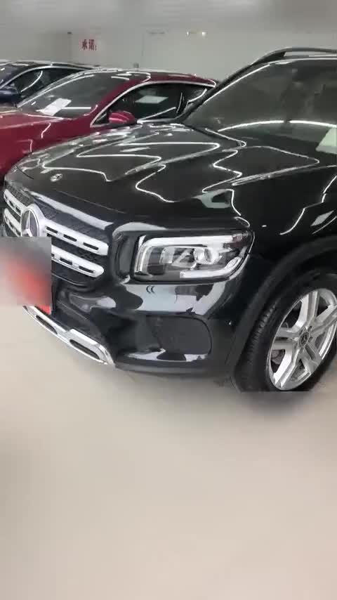 奔驰GLB 2020款 改款 GLB 200 动感型讲解2