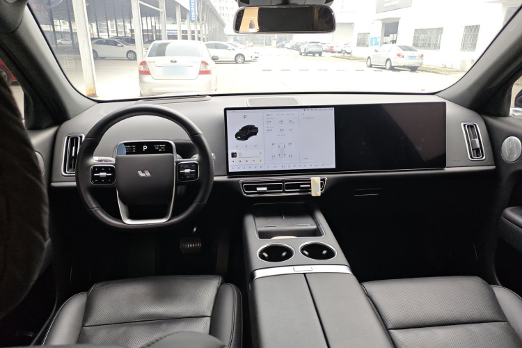 理想汽车 理想L7 2023款 Air中控内饰12