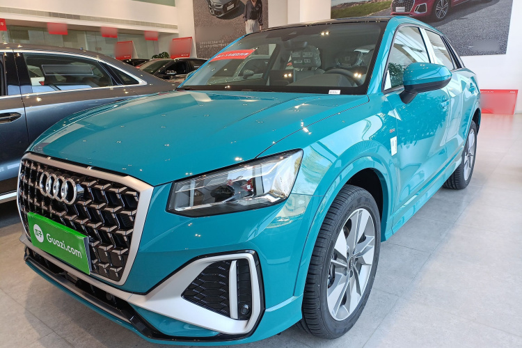 奥迪Q2L 2025款 35TFSI 时尚动感型车身外观1
