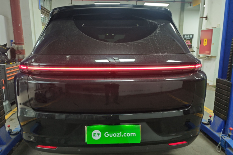 理想汽车 理想L8 2023款 Pro车身外观6