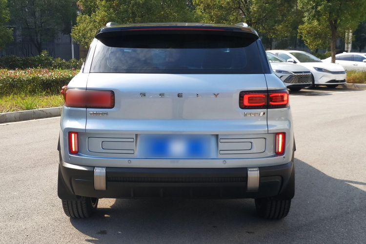 吉利汽车 吉利icon 2023款 1.5TD 巧克力醇巧版车身外观6004