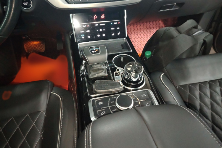 红旗HS7 2019款 3.0T 自动四驱智联旗畅版局部细节18