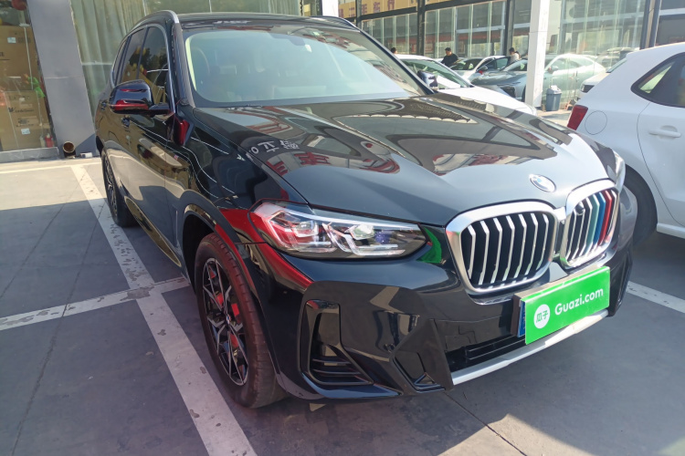 宝马X3 2022款 改款 xDrive25i M运动套装车身外观6002