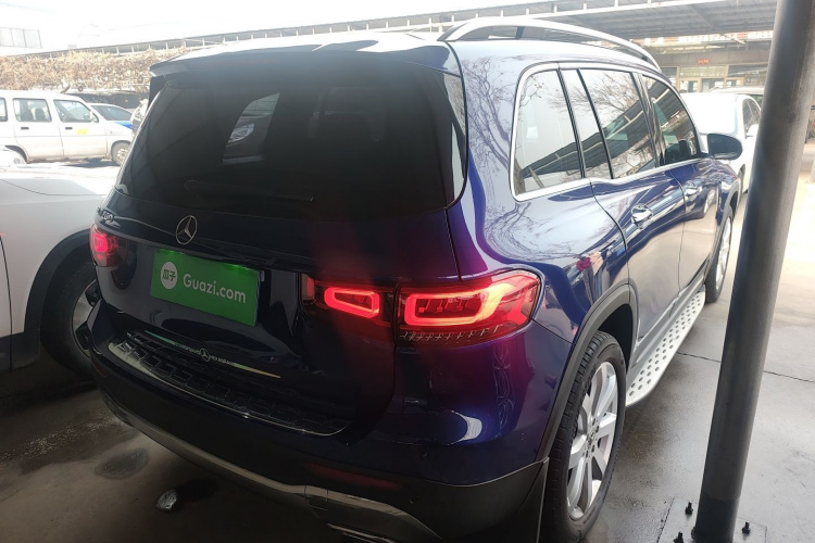 奔驰GLB 2020款 改款 GLB 200 时尚型车身外观7