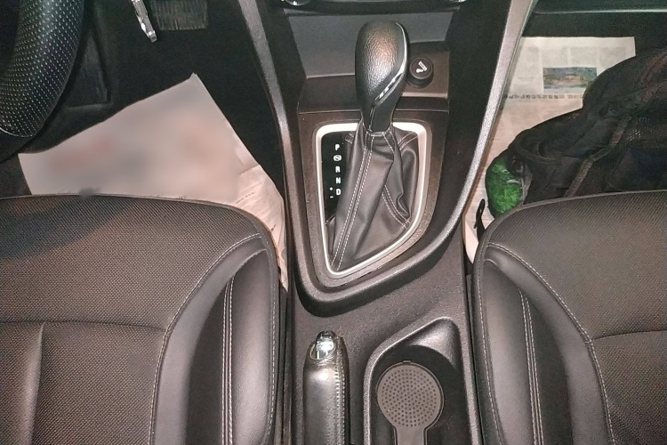 别克 英朗 2021款 改款 典范 1.5L 自动精英型局部细节18