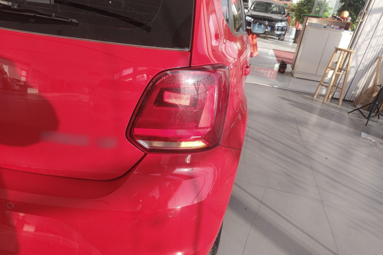 大众 Polo 2014款 1.6L 自动舒适版车身外观6006