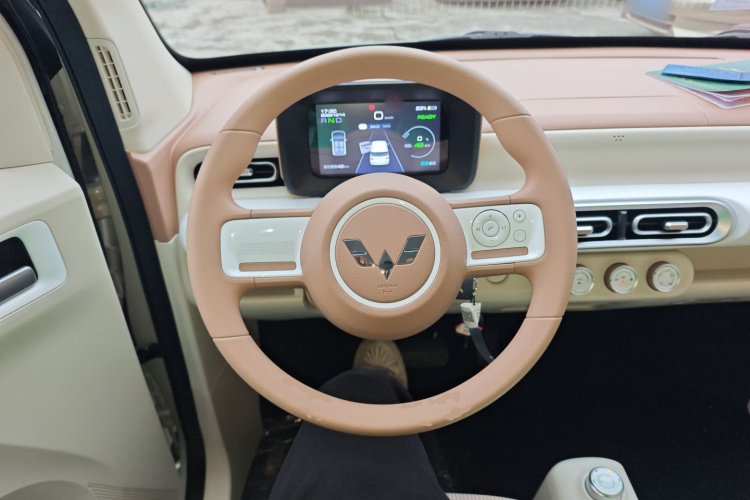 五菱汽车 宏光MINIEV 2024款 第三代 215km 青春版中控内饰13