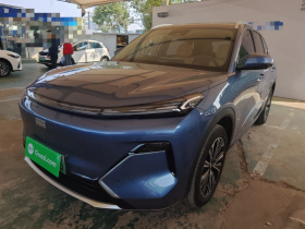 吉利银河 银河星舰7 EM-i 2025款 120km 领航版