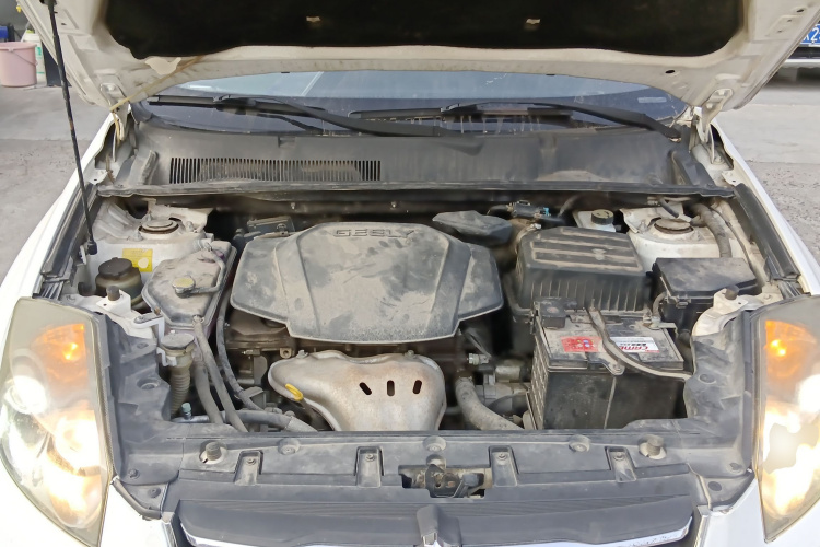 吉利汽车 吉利GX7 2015款 运动版 2.0L 自动尊享型机舱底盘24