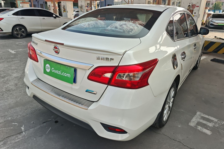 日产 轩逸 2018款 1.6XV CVT尊享版车身外观7