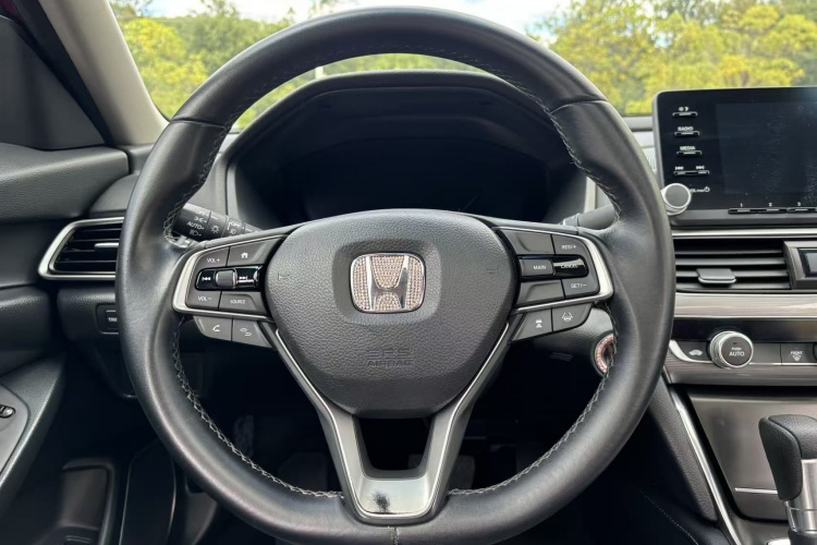 本田 雅阁 2018款 260TURBO 豪华版 国V中控内饰7007