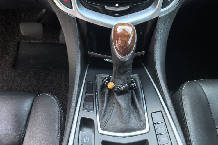 凯迪拉克SRX 2013款 3.6L 旗舰型局部细节18