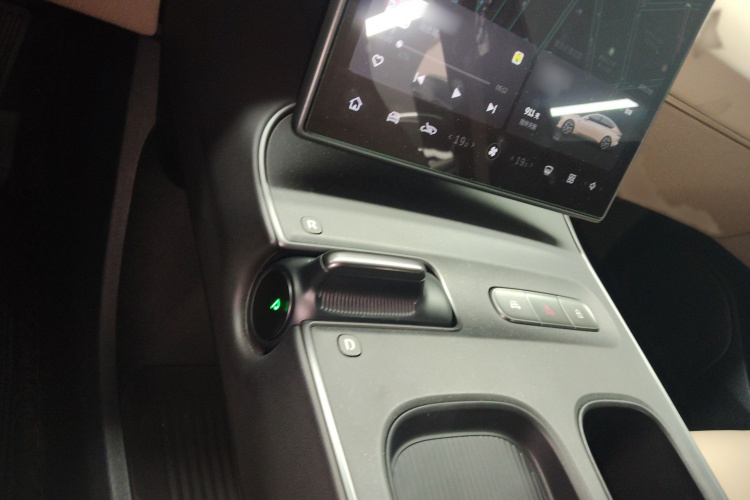 蔚来ET5 2022款 75kWh局部细节18