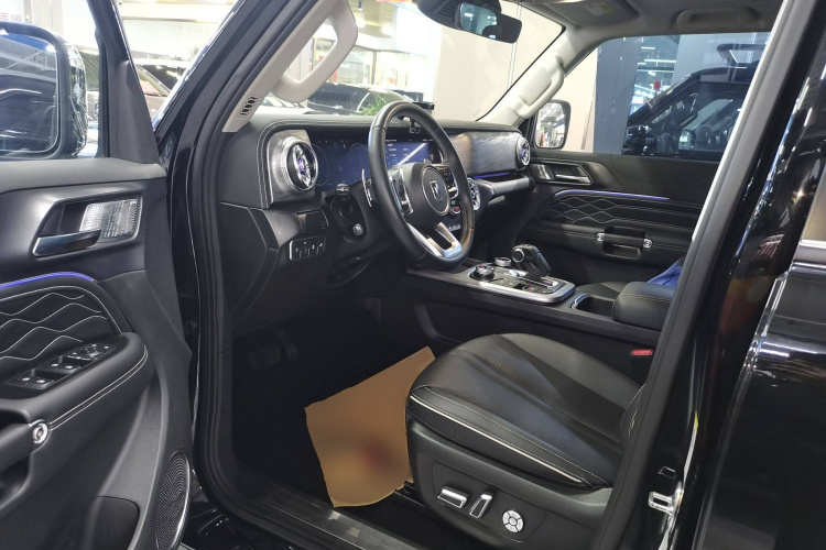 坦克300 2023款 城市版 2.0T 很有型中控内饰20