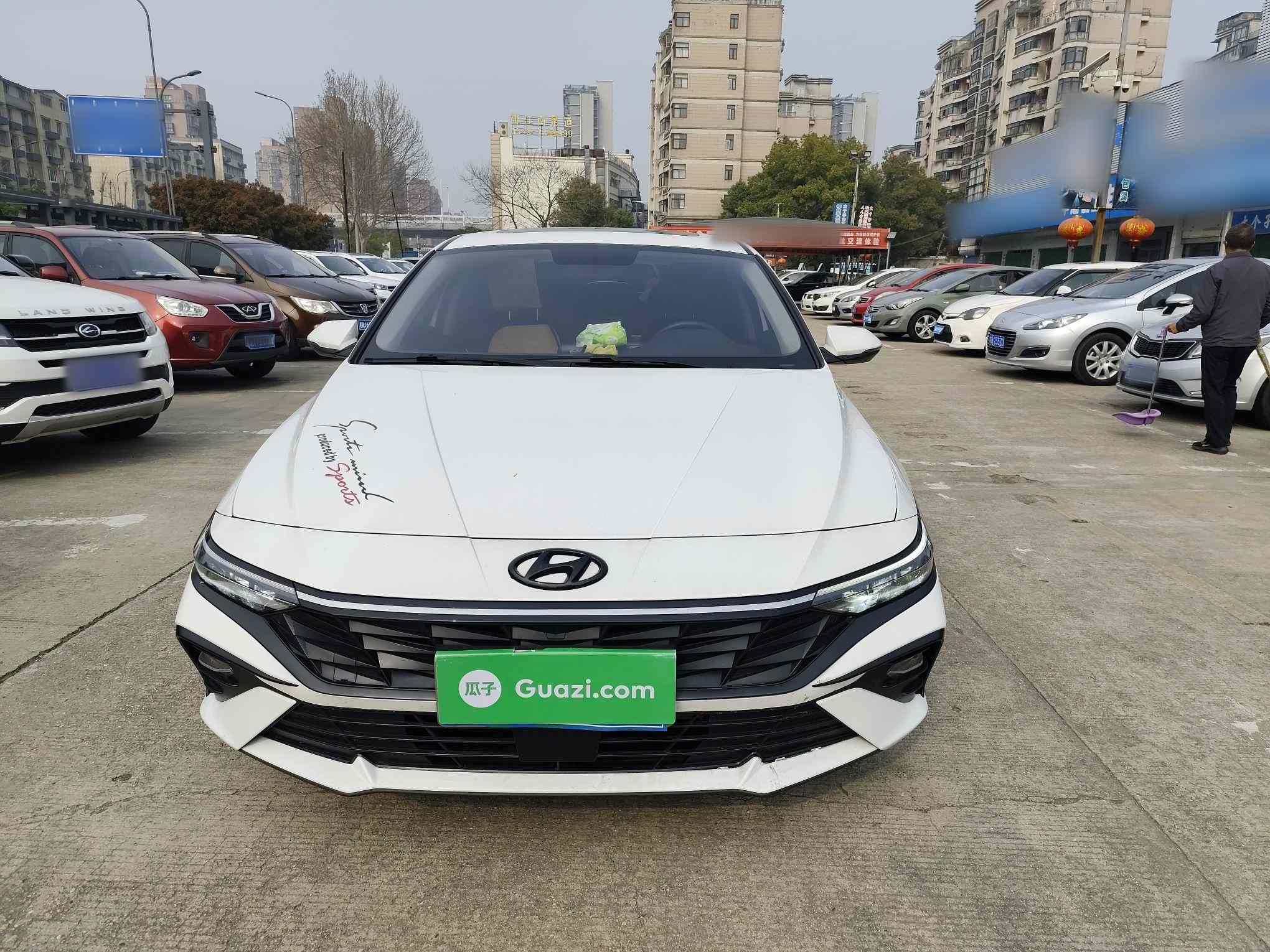 现代 伊兰特 2023款 1.5L CVT GLX精英版(1)