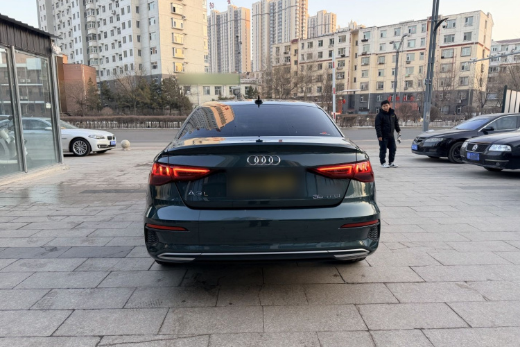 奥迪A3 2021款 A3L Limousine 35 TFSI 豪华致雅型车身外观6004