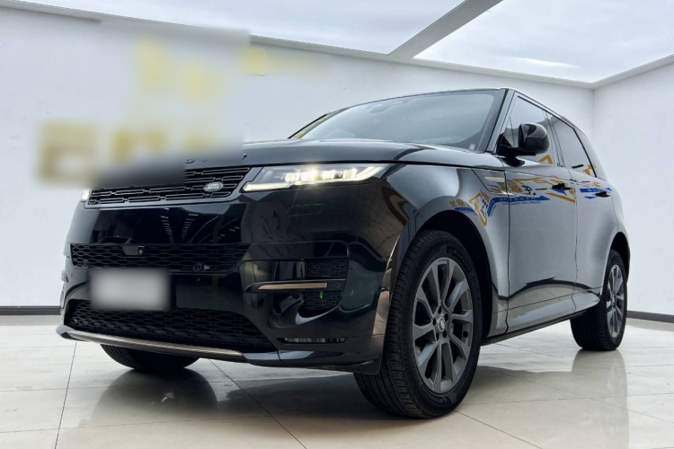 路虎 揽胜运动版 2024款 400PS Dynamic SE车身外观1