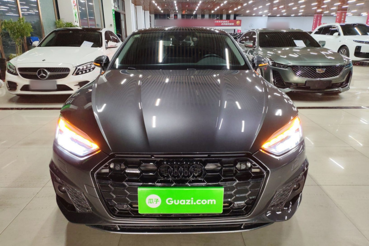 奥迪A5 2021款 Sportback 40 TFSI quattro 豪华致雅型车身外观2