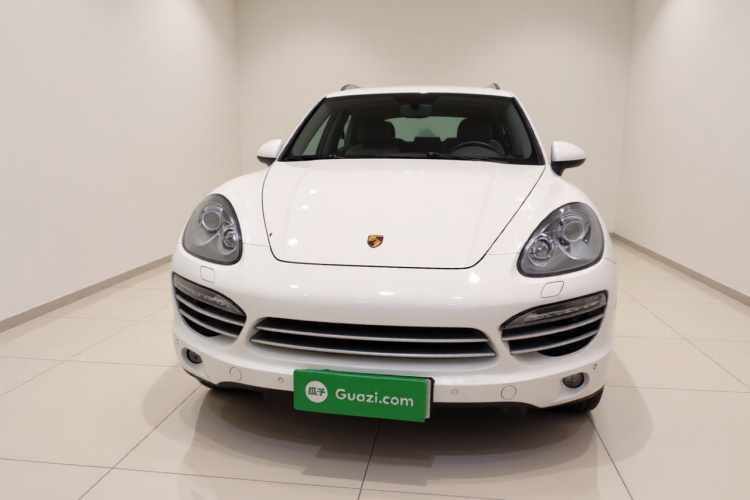 保时捷 2014款 Cayenne Platinum Edition 3.0T车身外观2