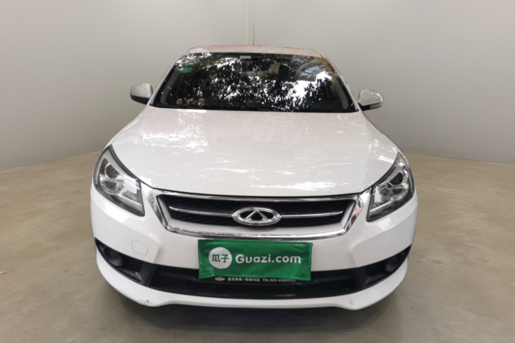 奇瑞 艾瑞泽7 2015款 1.6L CVT致领版车身外观2