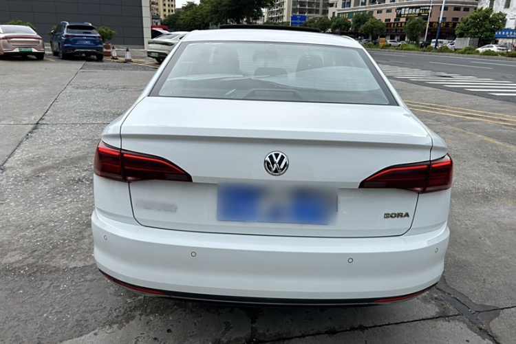 大众 宝来 2020款 1.5L 自动精英型车身外观6006