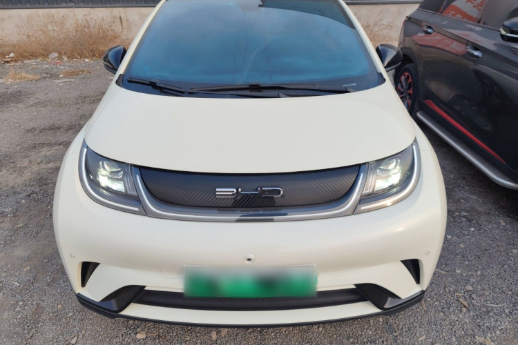 比亚迪 海豚 2023款 420km 时尚版车身外观2