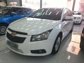 雪佛兰 科鲁兹 2013款 掀背 1.6L 手动豪华型