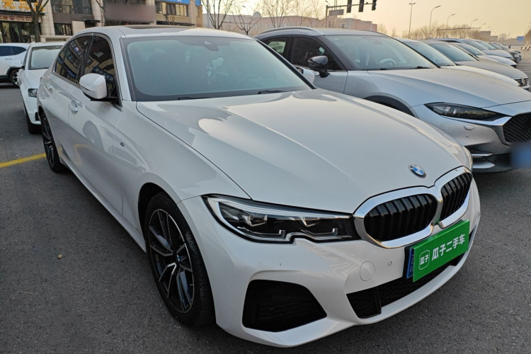 宝马3系 2022款 325Li M运动套装车身外观6002