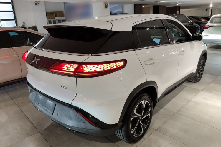 小鹏G3 2020款 520i 智享版车身外观7