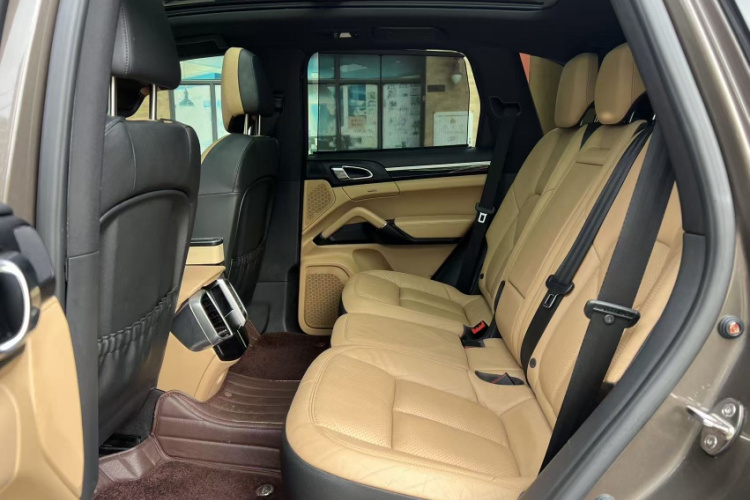 保时捷 2015款 Cayenne 3.0T车身外观6003