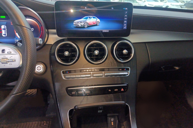 奔驰C级 2021款 C 260 L 运动版局部细节16