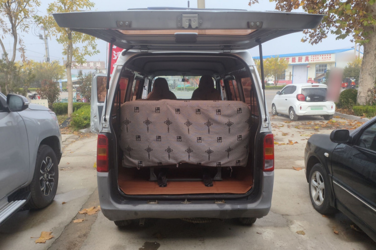 五菱汽车 五菱之光 2015款 1.2L 实用型LSI局部细节23