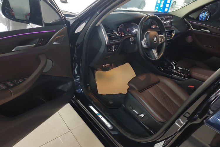 宝马X3 2023款 xDrive30i 领先型 M曜夜套装中控内饰20