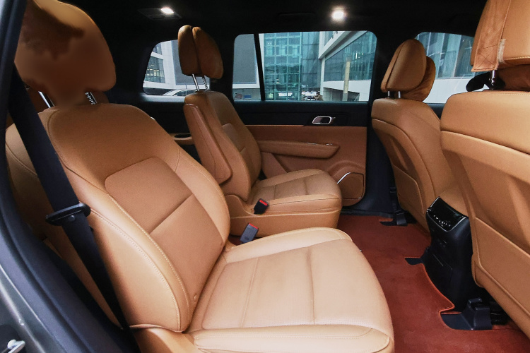 理想汽车 理想ONE 2021款 增程6座版中控内饰44