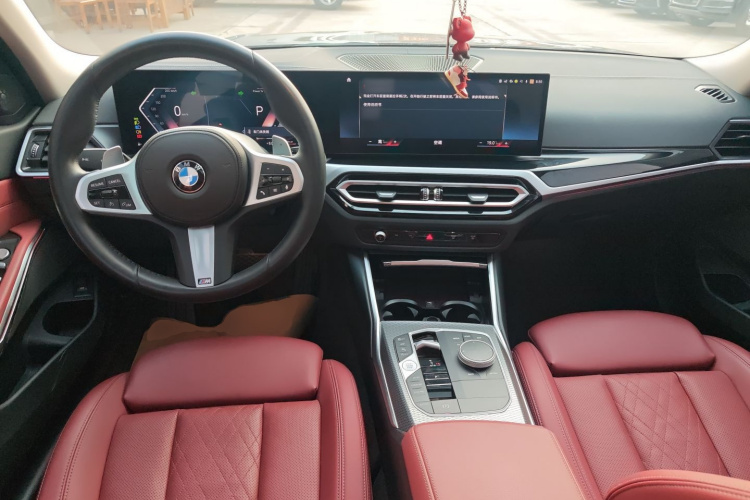 宝马3系 2023款 325Li M运动曜夜套装中控内饰7002