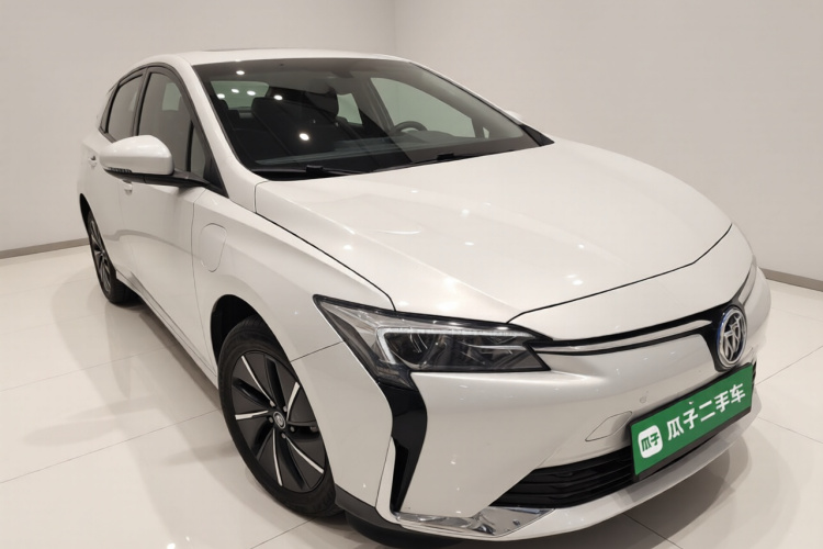 别克 微蓝6 2024款 430km 舒享版车身外观3