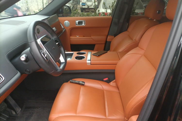 理想汽车 理想L7 2023款 Pro中控内饰19