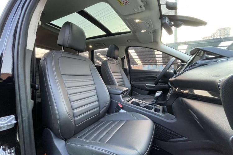 福特 翼虎 2019款 EcoBoost 245 四驱豪翼型 国VI中控内饰7002